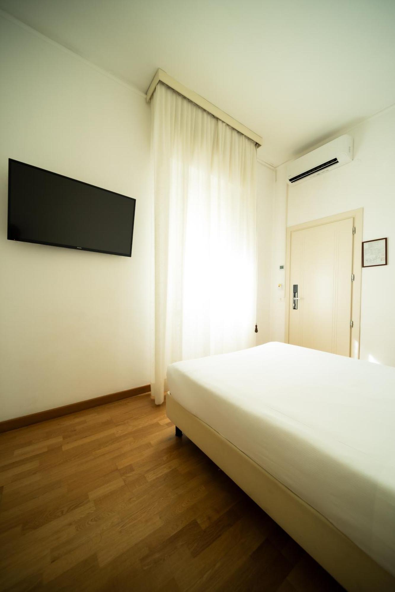 רימיני Hotel Rosabianca מראה חיצוני תמונה
