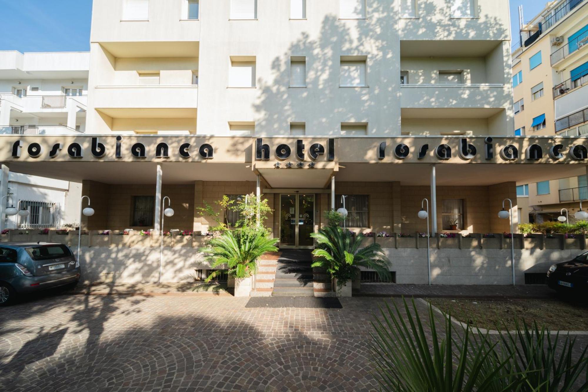 רימיני Hotel Rosabianca מראה חיצוני תמונה