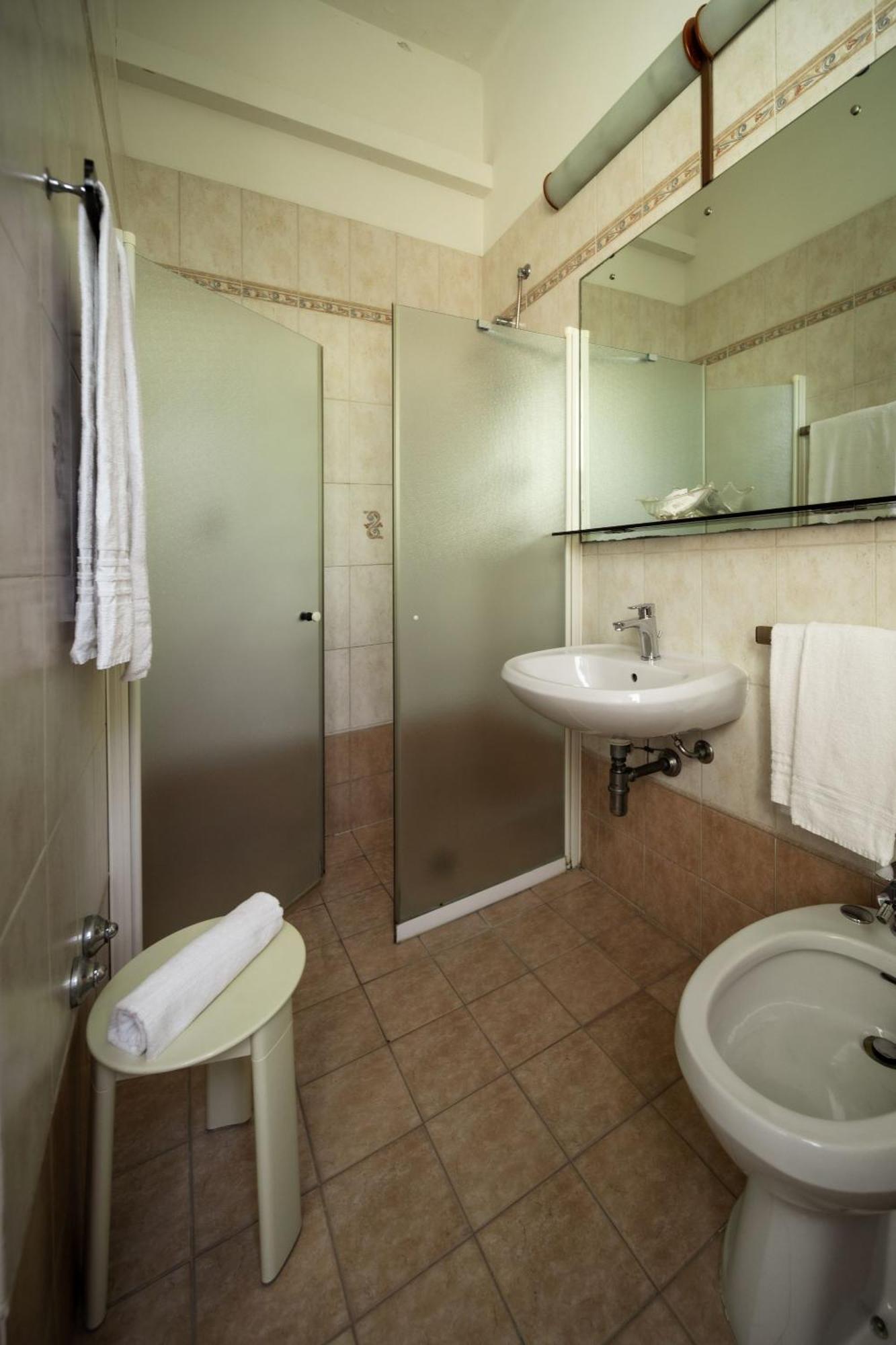 רימיני Hotel Rosabianca מראה חיצוני תמונה