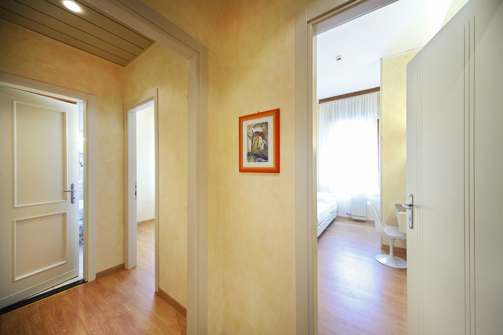 רימיני Hotel Rosabianca מראה חיצוני תמונה