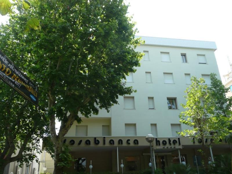 רימיני Hotel Rosabianca מראה חיצוני תמונה
